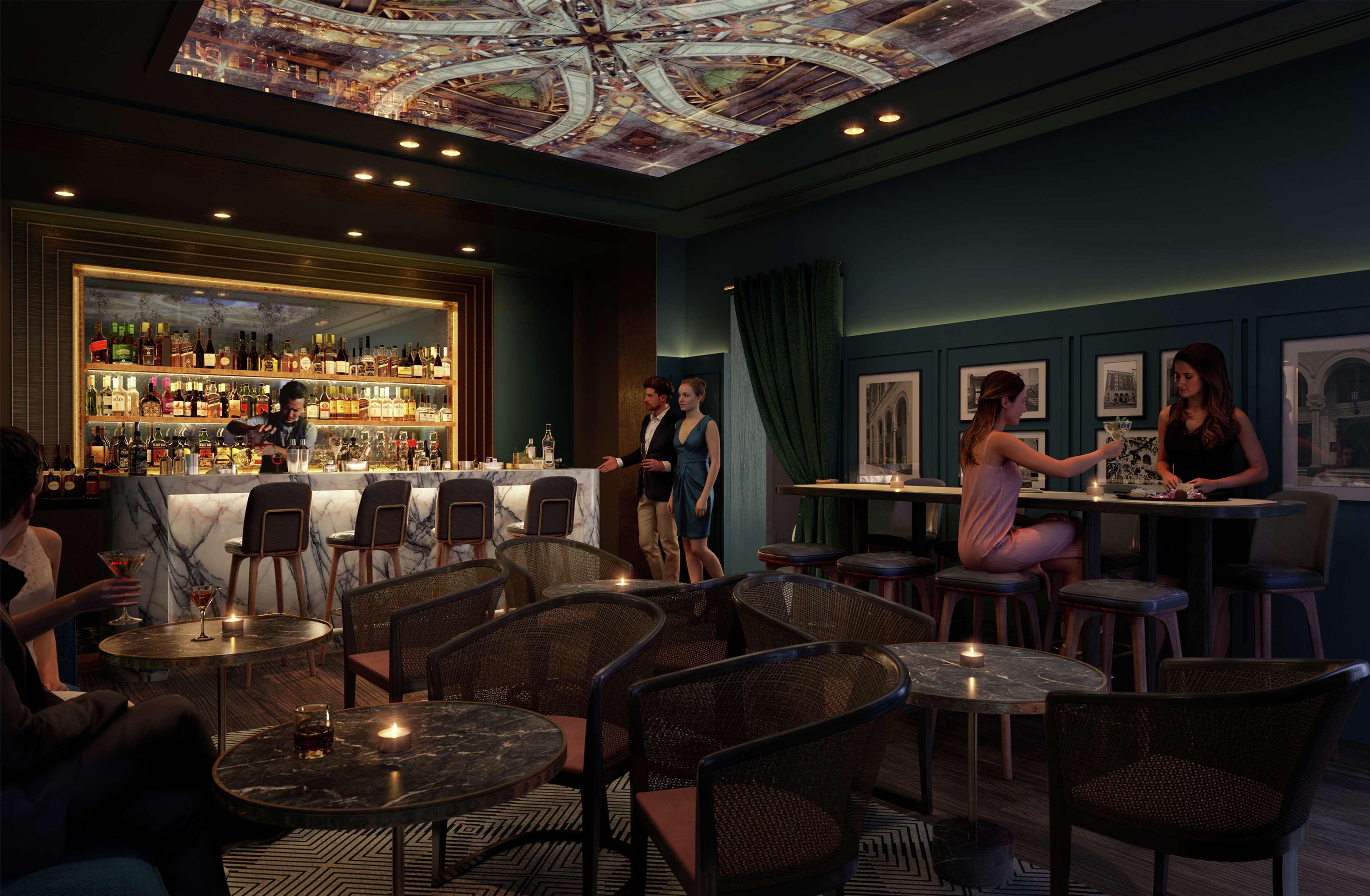 Hilton Melbourne Little Queen Street Bagian luar foto The Bar at The Ivy