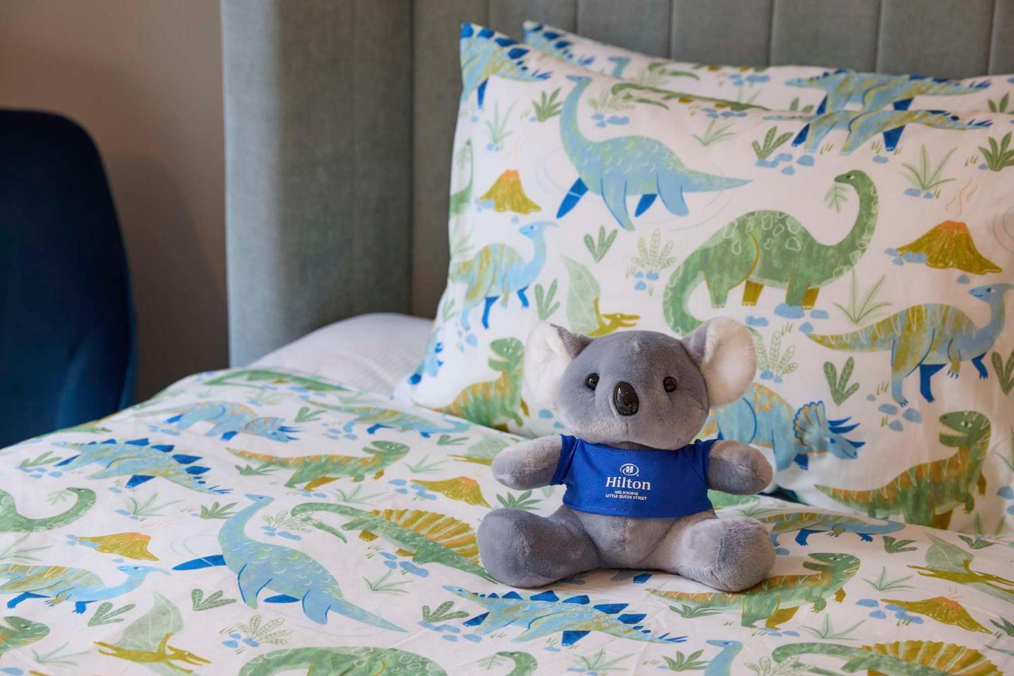 Hilton Melbourne Little Queen Street Bagian luar foto A plush toy of the character